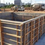 Obras em andamento na UPA do Guará, com fase de concretagem e investimento de R$ 17,2 milhões.