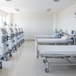 Ala de nefrologia modernizada no Hospital Regional de Taguatinga, com expansão de hemodiálise e equipamentos avançados.