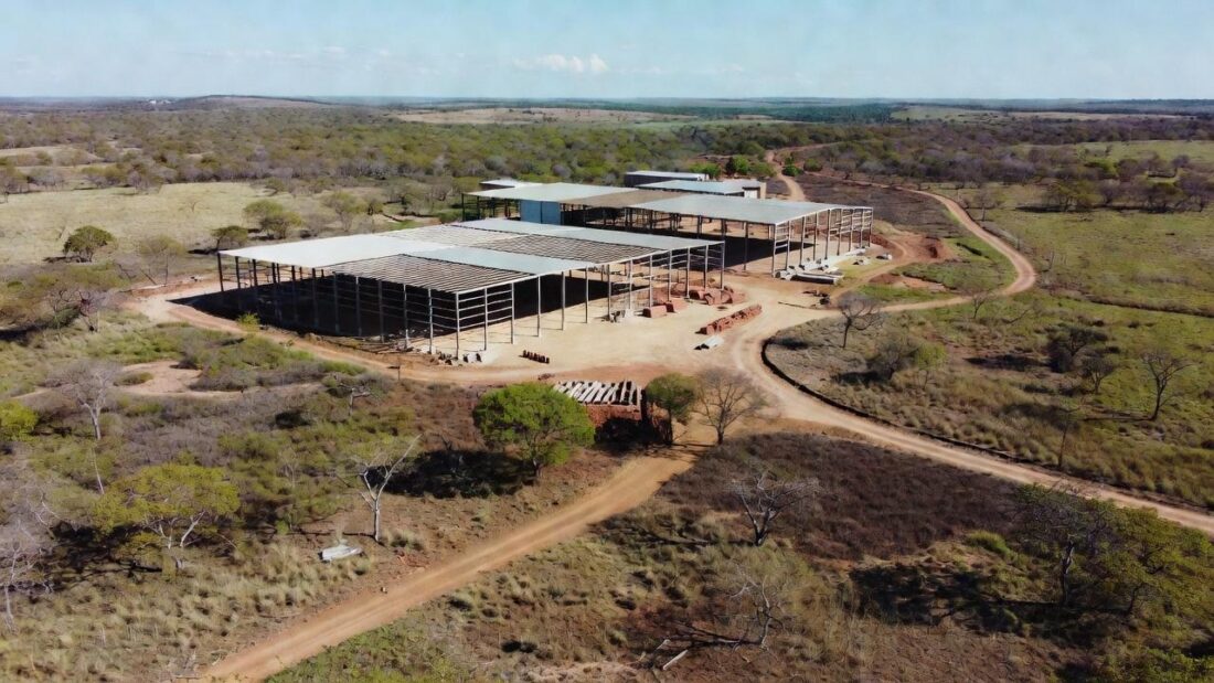 Armazéns rurais e silos em área agrícola do Distrito Federal após lei de desburocratização