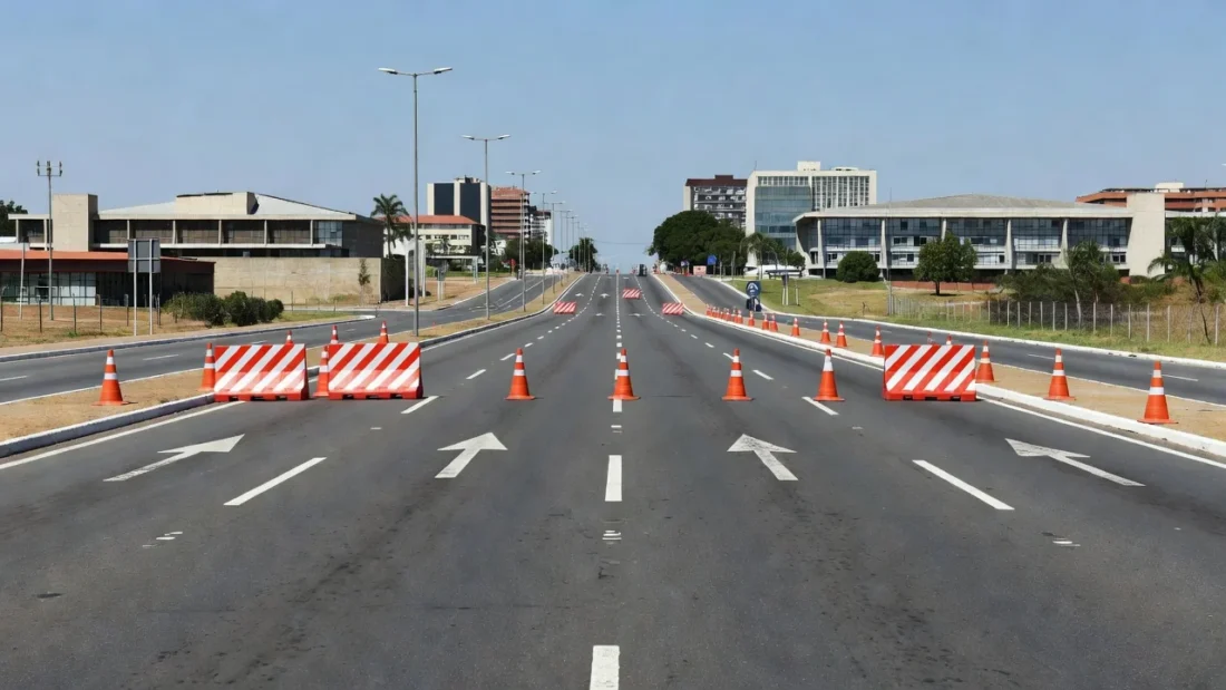 Faixas exclusivas fechadas em avenida de Brasília pelo DER/DF