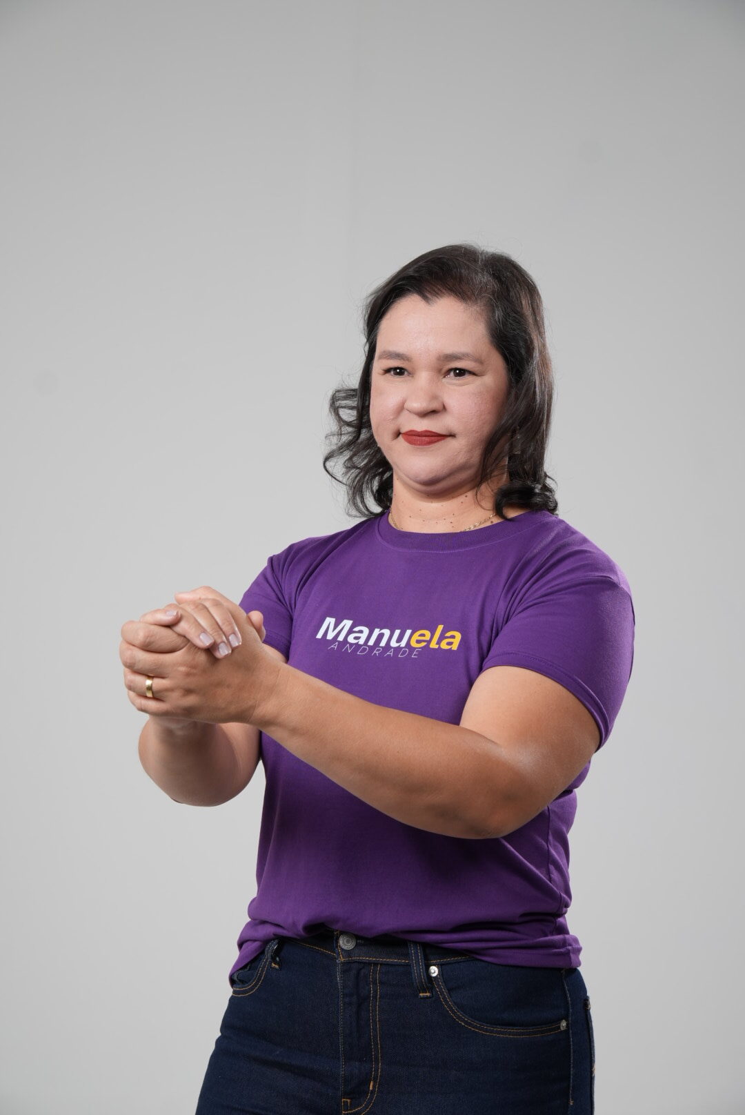 Manuela Andrade consolida liderança e viabilidade nas eleições para a CLDF