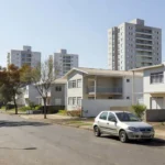 Rua em Taguatinga com carro após tentativa de roubo
